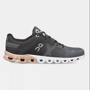 On Womens Cloudflow Shoes